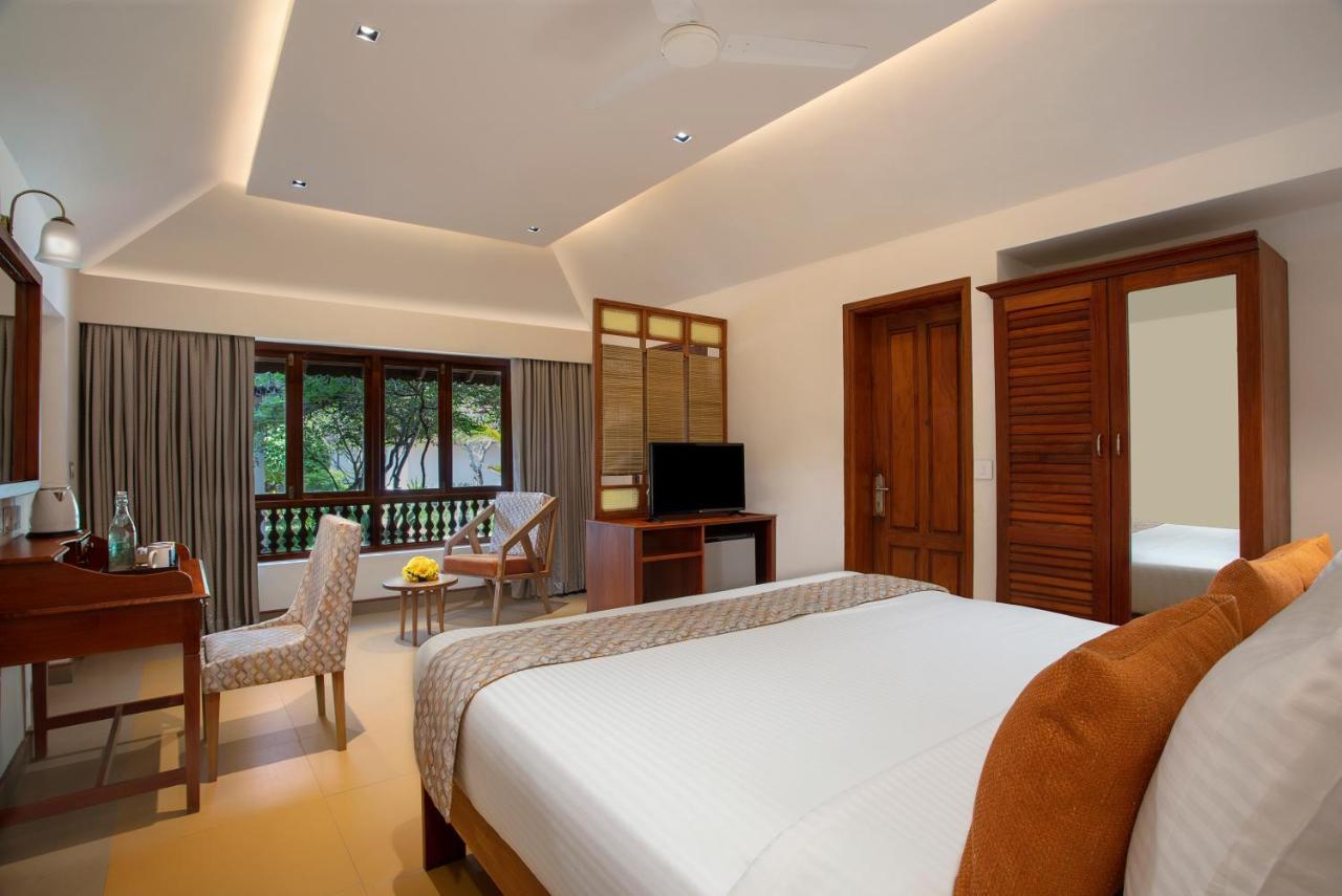 Estuary Sarovar Premiere Poovar Island Zewnętrze zdjęcie