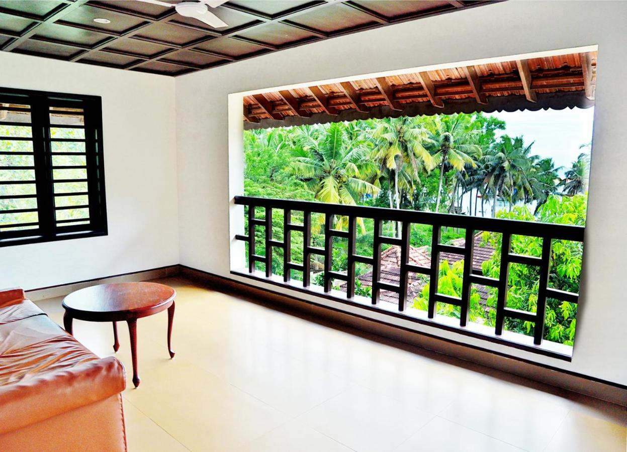 Estuary Sarovar Premiere Poovar Island Zewnętrze zdjęcie