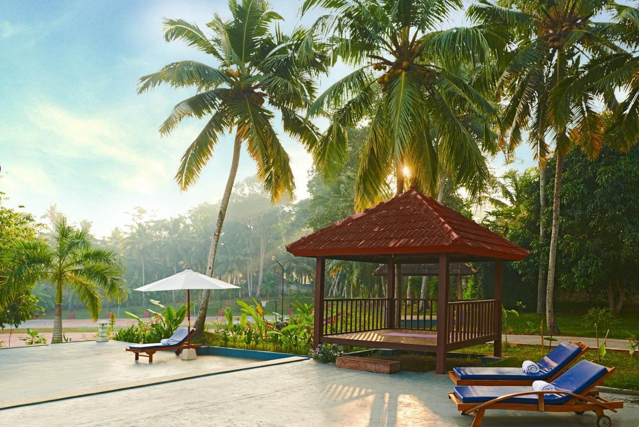 Estuary Sarovar Premiere Poovar Island Zewnętrze zdjęcie