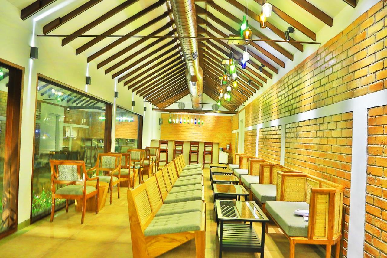 Estuary Sarovar Premiere Poovar Island Zewnętrze zdjęcie