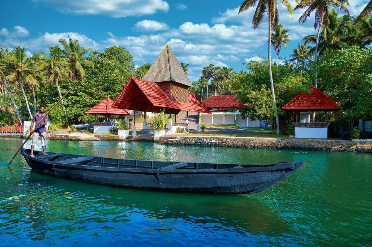 Estuary Sarovar Premiere Poovar Island Zewnętrze zdjęcie